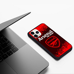 Чехол iPhone 11 Pro матовый ARSENAL Pro Sport Спрей, цвет: 3D-черный — фото 2