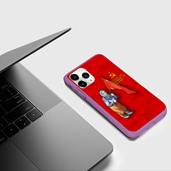 Чехол iPhone 11 Pro матовый Бабуля с флагом, цвет: 3D-фиолетовый — фото 2