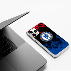 Чехол iPhone 11 Pro матовый Челси chelsea пламя, цвет: 3D-белый — фото 2