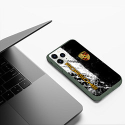 Чехол iPhone 11 Pro матовый PORCHE - ЧЕРНО БЕЛЫЙ, цвет: 3D-темно-зеленый — фото 2