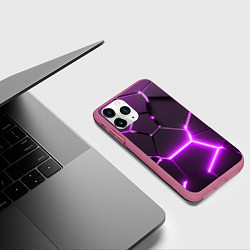 Чехол iPhone 11 Pro матовый Фиолетовые неоновые геометрические плиты, цвет: 3D-малиновый — фото 2