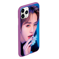 Чехол iPhone 11 Pro матовый Stray Kids 2nd World Tour Maniac Lee Know, цвет: 3D-фиолетовый — фото 2