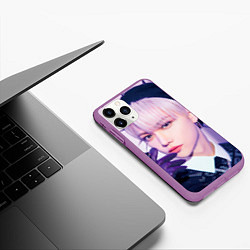 Чехол iPhone 11 Pro матовый Stray Kids 2nd World Tour Maniac Felix, цвет: 3D-фиолетовый — фото 2