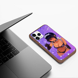 Чехол iPhone 11 Pro матовый Моя новая горничная очень подозрительна - фон из б, цвет: 3D-коричневый — фото 2