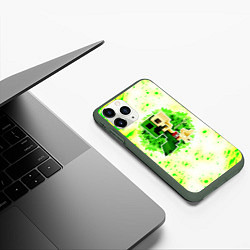 Чехол iPhone 11 Pro матовый Minecraft creeper green, цвет: 3D-темно-зеленый — фото 2