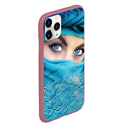 Чехол iPhone 11 Pro матовый Синеглазая девушка в хиджабе, цвет: 3D-малиновый — фото 2