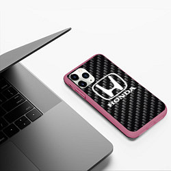 Чехол iPhone 11 Pro матовый Honda абстракция карбон, цвет: 3D-малиновый — фото 2