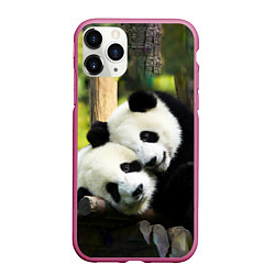 Чехол iPhone 11 Pro матовый Влюблённые панды
