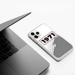 Чехол iPhone 11 Pro матовый 1971 - в красной рамке на светлом, цвет: 3D-белый — фото 2