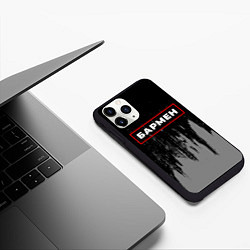 Чехол iPhone 11 Pro матовый Бармен - в рамке красного цвета, цвет: 3D-черный — фото 2