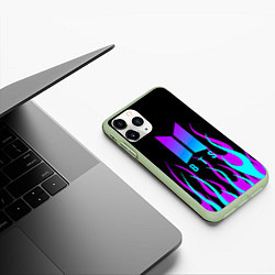 Чехол iPhone 11 Pro матовый Bts градиент неон, цвет: 3D-салатовый — фото 2