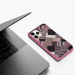 Чехол iPhone 11 Pro матовый Коричневый узор в стиле фолк-пэчворк, цвет: 3D-малиновый — фото 2