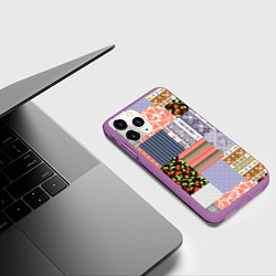 Чехол iPhone 11 Pro матовый Пэчворк из разноцветных лоскутов в оранжевых и сер, цвет: 3D-фиолетовый — фото 2