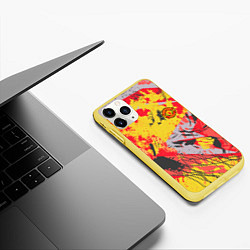 Чехол iPhone 11 Pro матовый ФК Манчестер Юнайтед команда, цвет: 3D-желтый — фото 2