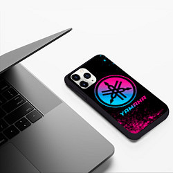 Чехол iPhone 11 Pro матовый Yamaha - neon gradient, цвет: 3D-черный — фото 2