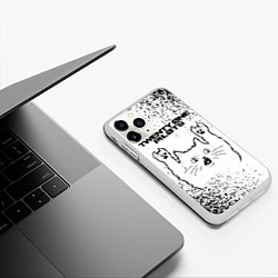 Чехол iPhone 11 Pro матовый Twenty One Pilots рок кот на светлом фоне, цвет: 3D-белый — фото 2