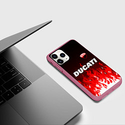 Чехол iPhone 11 Pro матовый Ducati- красное пламя, цвет: 3D-малиновый — фото 2