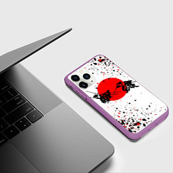 Чехол iPhone 11 Pro матовый Два самурая, цвет: 3D-фиолетовый — фото 2