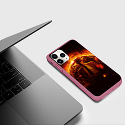 Чехол iPhone 11 Pro матовый Оппенгеймер и его детище, цвет: 3D-малиновый — фото 2