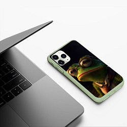 Чехол iPhone 11 Pro матовый Лягушка Пепе в очках, цвет: 3D-салатовый — фото 2