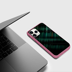 Чехол iPhone 11 Pro матовый Тёмно-зелёная шотландская клетка, цвет: 3D-малиновый — фото 2