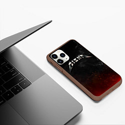 Чехол iPhone 11 Pro матовый Миша в стиле Металлика - искры и огонь, цвет: 3D-коричневый — фото 2