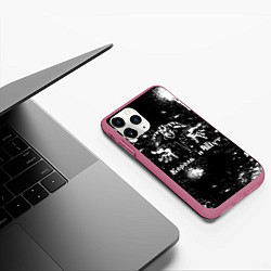 Чехол iPhone 11 Pro матовый Король и шут - черно-белый, цвет: 3D-малиновый — фото 2