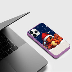 Чехол iPhone 11 Pro матовый Новогодний дракоша 2024, цвет: 3D-фиолетовый — фото 2