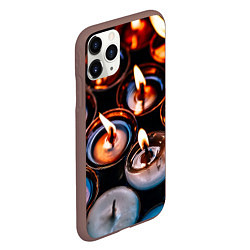 Чехол iPhone 11 Pro матовый Новогодние горящие свечи, цвет: 3D-коричневый — фото 2