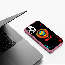 Чехол iPhone 11 Pro матовый Моя страна СССР краски, цвет: 3D-малиновый — фото 2