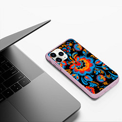 Чехол iPhone 11 Pro матовый Хохломская роспись разноцветные цветы на чёроном ф, цвет: 3D-розовый — фото 2