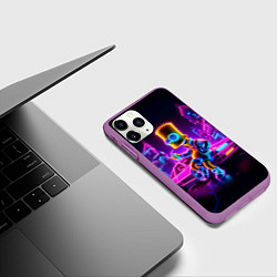 Чехол iPhone 11 Pro матовый Барт Симпсон сидит на тачке Делориан, цвет: 3D-фиолетовый — фото 2