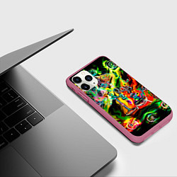 Чехол iPhone 11 Pro матовый Хамелеон и стихии, цвет: 3D-малиновый — фото 2