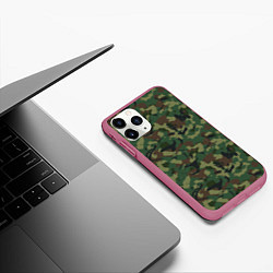 Чехол iPhone 11 Pro матовый Камуфляж Woodland классический, цвет: 3D-малиновый — фото 2