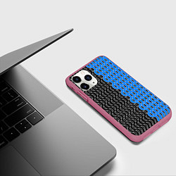 Чехол iPhone 11 Pro матовый Чёрно-синий паттерн с белой обводкой, цвет: 3D-малиновый — фото 2