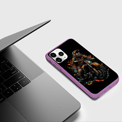 Чехол iPhone 11 Pro матовый Мотоциклист желтые кляксы, цвет: 3D-фиолетовый — фото 2