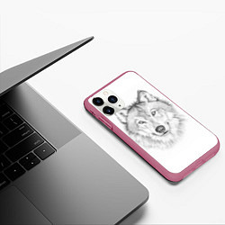 Чехол iPhone 11 Pro матовый Нарисованный волк зубами щёлк, цвет: 3D-малиновый — фото 2