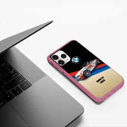 Чехол iPhone 11 Pro матовый Немецкий родстер BMW Z3, цвет: 3D-малиновый — фото 2