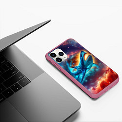 Чехол iPhone 11 Pro матовый Космическая неоновая акула - нейросеть, цвет: 3D-малиновый — фото 2