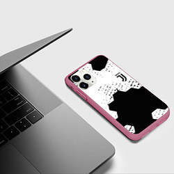 Чехол iPhone 11 Pro матовый Juventus hexagon black sport, цвет: 3D-малиновый — фото 2