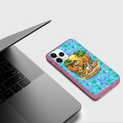 Чехол iPhone 11 Pro матовый Змейка на летнем вайбе с гитарой, цвет: 3D-малиновый — фото 2