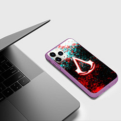 Чехол iPhone 11 Pro матовый Assassins Creed logo glitch, цвет: 3D-фиолетовый — фото 2