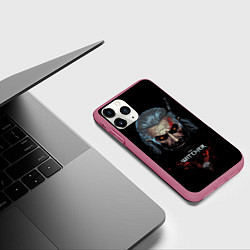Чехол iPhone 11 Pro матовый Ведьмак с повреждениями, цвет: 3D-малиновый — фото 2