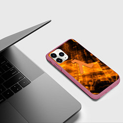 Чехол iPhone 11 Pro матовый Half life abstraction, цвет: 3D-малиновый — фото 2