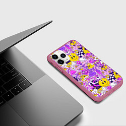Чехол iPhone 11 Pro матовый Психоделические существа триппи смайлики, цвет: 3D-малиновый — фото 2