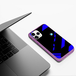 Чехол iPhone 11 Pro матовый BMW blue geometry, цвет: 3D-фиолетовый — фото 2