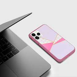 Чехол iPhone 11 Pro матовый Геометрическая абстракция с треугольниками и пятни, цвет: 3D-малиновый — фото 2