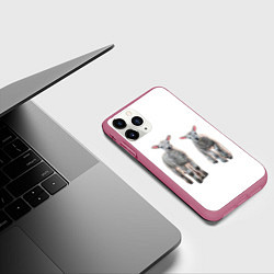 Чехол iPhone 11 Pro матовый Ягнята овцы, цвет: 3D-малиновый — фото 2