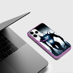 Чехол iPhone 11 Pro матовый Venom in the forest, цвет: 3D-фиолетовый — фото 2