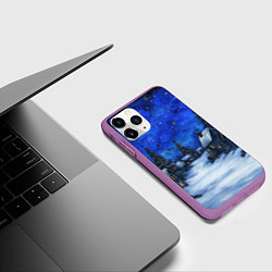 Чехол iPhone 11 Pro матовый Новогодняя ночь в деревне, цвет: 3D-фиолетовый — фото 2